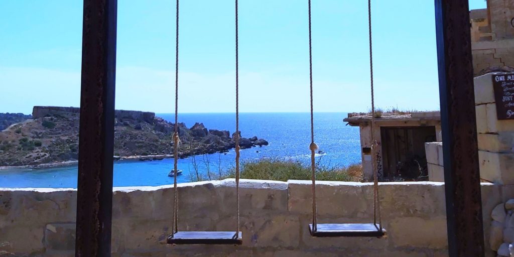 マルタのおすすめビーチ|ゴールデンベイ